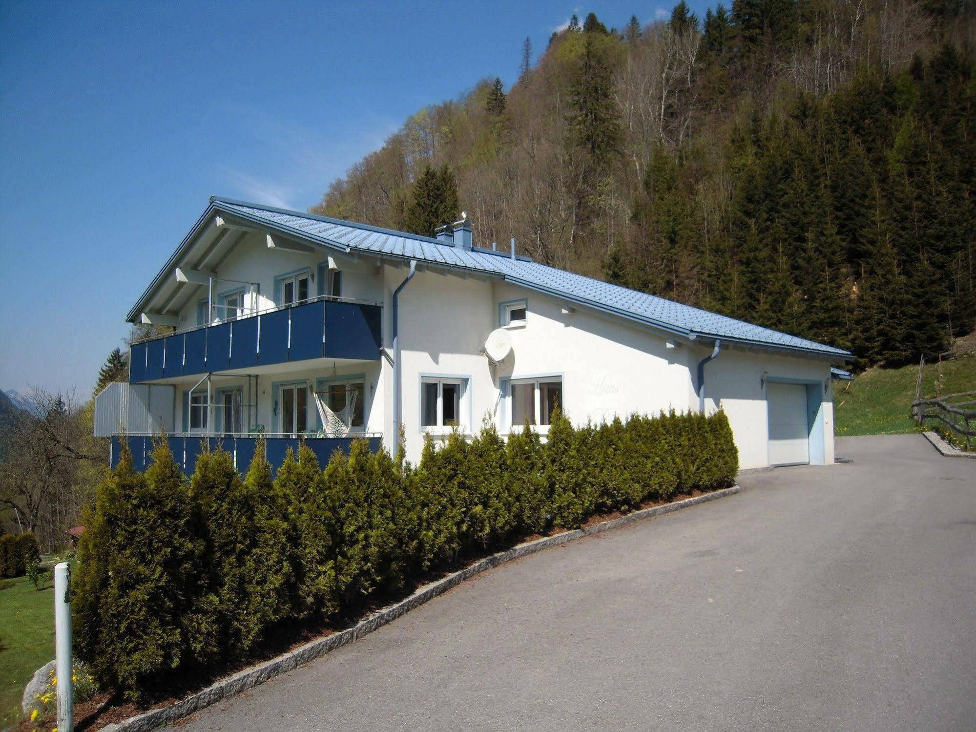 Haus Roecken Apartman Dalaas Kültér fotó